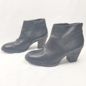 nelly bootie paul green